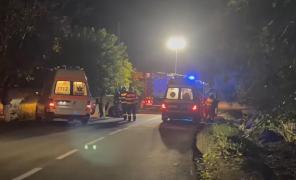 Tânăr din București, mort într-o mașină zdrobită de copac pe un drum din Teleorman. O fată de 21 de ani a ajuns în stare gravă la spital