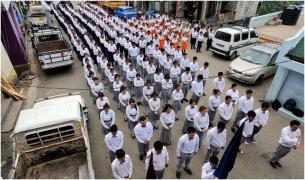 Cea mai mare familie din lume are 199 de membri și locuiește sub același acoperiș, în India