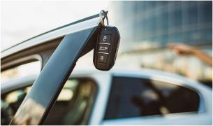 A vrut să-și cumpere o mașină, dar a fost jefuit de toți banii. Bărbatul din Brașov a rămas fără 42.500 de lei, după ce a fost prădat de trei hoți