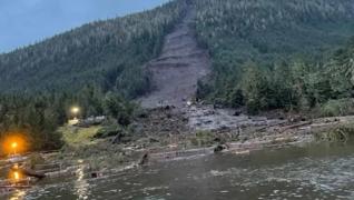 Cel puţin 3 persoane au murit, iar alte 3 sunt date dispărute după o alunecare de teren în Alaska