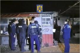 Doi bărbaţi au transmis live pe Facebook cum schingiuiesc un câine apoi pun un Rottweiler să-l atace, în Prahova. Poliţia s-a autosesizat