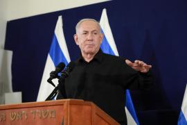 Israelienii cer demisia lui Netanyahu. Sute de oameni au protestat în faţa locuinţei premierului