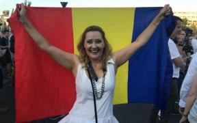 Elena Lasconi, retrasă de USR de la europarlamentare. Scandalul cu referendumul pentru familie şi cu fiica sa afectează lupta "cu monstrul PSD-PNL"
