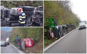 Accident cu două TIR-uri, pe Valea Oltului
