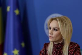 Gabriela Firea se întoarce în conducerea PSD, după episodul "azilele groazei". Reacţia partidului după ce autosuspendarea a expirat