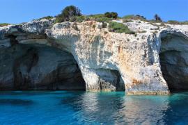 (P) Relaxează-te într-un sejur în Zakynthos, o insulă fermecătoare din Grecia!