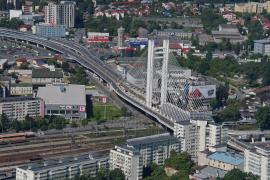 Restricţii de circulaţie în weekend, în Capitală. Podul Basarab și Pasajul Victoria, blocate intermitent pentru două zile