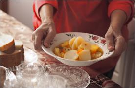 Bărbat din Ilfov, otrăvit cu mercur de propria soacră, în vârstă de 83 de ani. El și fiul lui au ajuns la spital