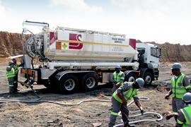 Explozie la o fabrică de explozibili din India