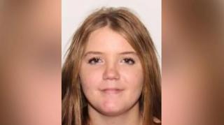Fata cu ojă portocalie. O adolescentă de 17 ani, găsită îngropată în grădina vecinului, în Indiana. Părinţii au recunoscut-o după unghii