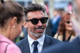 Ezequiel Lavezzi, fostul star de la Napoli şi PSG, înjunghiat în urma unei dispute în familie. Fostul fotbalist e internat într-un spital din Uruguay