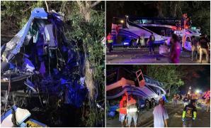 Un autocar supraetajat s-a rupt în două după ce s-a izbit violent de un copac: 14 morţi şi 32 de răniţi. Tragedie cumplită în Thailanda