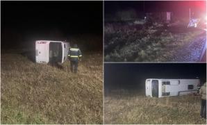 Accident dezastruos pe o șosea din Galați. Un om a murit și cel puțin alți patru au fost răniți, după ce microbuzul în care se aflau s-a răsturnat