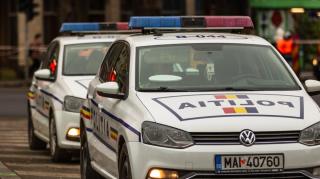 Scandal cât casa în Bucureşti. Cinci bărbaţi şi doi minori, cercetaţi după ce au vandalizat 3 maşini şi au spart geamurile unei locuinţe din Sectorul 6