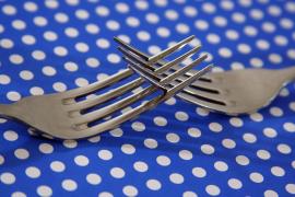 Înjunghiat în spate cu furculiţa, într-un hotel din Parâng