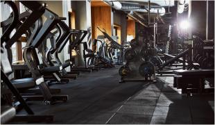 Un bărbat din UK a murit în mod fulgerător, după ce i s-a făcut rău și s-a păbușit într-o sală de fitness