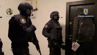 Suma uriaşă obţinută de proxeneţii anchetați în dosarul în care a fost audiat şi Florin Salam. Unele dintre fetele exploatate sexual erau minore