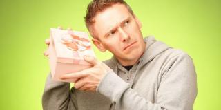 5 feluri să-ți surprinzi partenerul în 2023