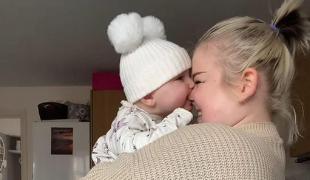 Părintele care solicită plata indemnizaţiei de creştere a copilului are de îndeplinit mai multe condiţii