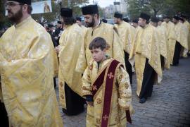 Cultele religioase, criticate dur de organizaţiile societăţii civile: Nu există temei pentru cenzura în educaţie, pe criterii de orientare sexuală, gen şi identitate de gen