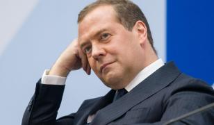 "Americanii au luat-o razna", comentează Medvedev, după incidentul de deasupra Mării Negre