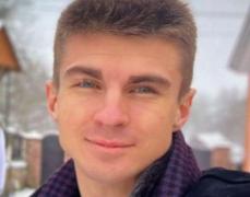 Apel disperat al unei ucrainence care şi-a pierdut fiul. Roman a trecut râul Tisa înot în România ca să scape de război, iar de o lună nu mai ştie nimic de el