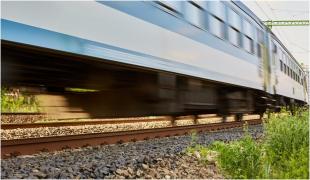 Bărbat de 43 de ani, lovit mortal de tren, în Reșita