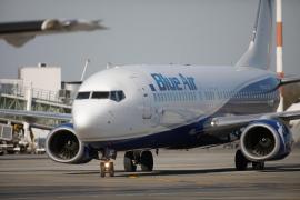 Blue Air intră în insolvenţă. Statul a preluat recent controlul companiei