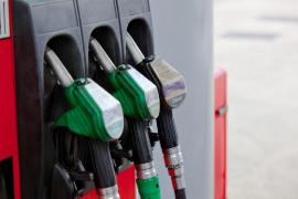 Preţurile la carburanţi sunt, în general, în scădere faţă de ziua precedentă