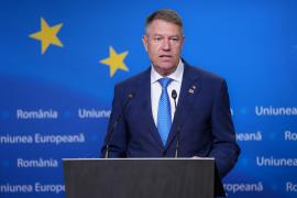 Iohannis a promulgat legea avertizorului de integritate, unul dintre motivele pentru care UE a blocat 3,2 miliarde de euro din PNRR