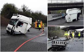 TIR dezmembrat după un accident de groază. Camionul s-a rupt în două, cabina s-a desprins de șasiu, iar motorul a zburat pe șosea, în Anglia
