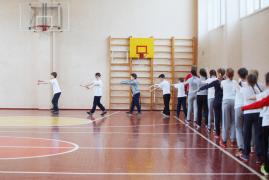 Profesoară de sport din Lugoj, condamnată la 9 luni de închisoare pentru că a bătut un elev