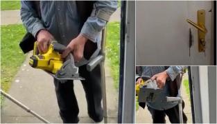 Momentul terifiant în care un proprietar din Irlanda dă buzna în locuinţa chiriaşilor şi îi ameninţă cu fierăstrăul circular.