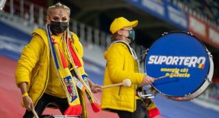 (P) Naţionala, cea mai iubită echipă din România! Cum au primit jucătorii energie de la galerie în cele mai importante momente