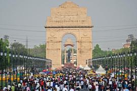 stradă aglomerată din India