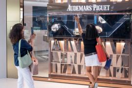 Premieră în industria ceasurilor de lux. Compania Audemars va înlocui clienţilor produsele furate sau deteriorate