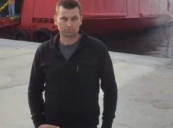 Român găsit mort pe o stradă în Grecia. Vasile a lăsat în urma sa doi copii