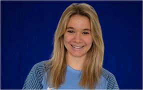 Destin tragic pentru o tânără de 18 ani: Lauren a murit după ce a intrat cu maşina într-un stâlp. Adolescenta din SUA se întorcea la festivitatea de absolvire