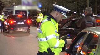 Un şofer din Alba Iulia, pozitiv la testul pentru droguri, spune că a mâncat doar covrigi cu mac: "Îţi pierzi jobul şi familia"