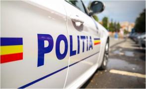 Un vehicul militar a fost implicat într-un accident rutier, la intersecţia cu A2, în Bucureşti. O persoană rănită, transportată la spital