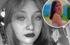 Tânăra a fost găsită moartă în cadă, după ce a scăpat telefonul în apă, în timp ce vorbea cu o prietenă