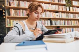 Elevii de clasa a VIII-a se pregătesc intens pentru admiterea la liceu 2023