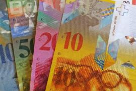 Francul elveţian a câştigat teren masiv în raport cu leul românesc