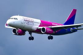 Wizz Air anunţă că va suspenda din toamnă o rută din Europa