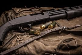 Telenovelă dobrogeană: A încercat să îşi ucidă fratele ca să poată rămâne cu soţia lui. Bărbatul din Constanţa a încercat să cumpere o armă pe internet