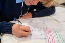 Elevii care au picat Bacul în iunie pot începe deja pregătirea pentru sesiunea de toamnă