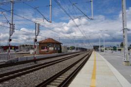 Un şef de tren s-a electrocutat după ce s-a urcat pe un vagon în Gara de Nord din Timișoara. Bărbatul a fost aruncat jos chiar sub privirile colegilor