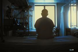 Tânăr de 29 de ani din Timişoara, "condus" de poliţişti la Psihiatrie,  după ce s-a plimbat pe stradă cu un cuțit și un pistol de jucărie