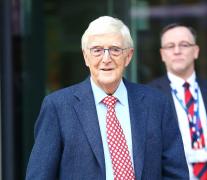 Michael Parkinson a murit la 88 de ani. Prezentatorul britanic era celebru pentru interviurile memorabile cu celebrităţi: "A vrăjit publicul"