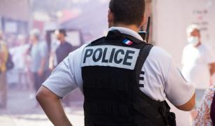 Sfârşit tragic pentru o româncă în Franţa. Femeia, care încerca să scape de relaţia toxică, a fost ucisă de iubit. A împuşcat-o în ceafă şi torace